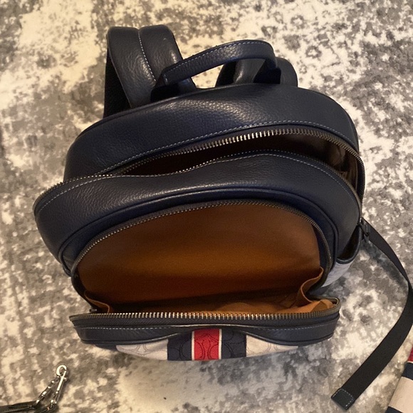 Coach backpack - Picture 4 of 4